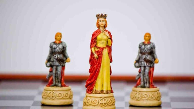 Renaissance Chess Sets: A Guide to A Timeless Piece of Art