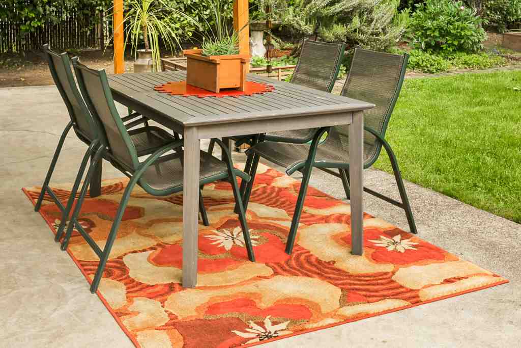 Section outdoor rug  above ground pool deck ideas on a budget image