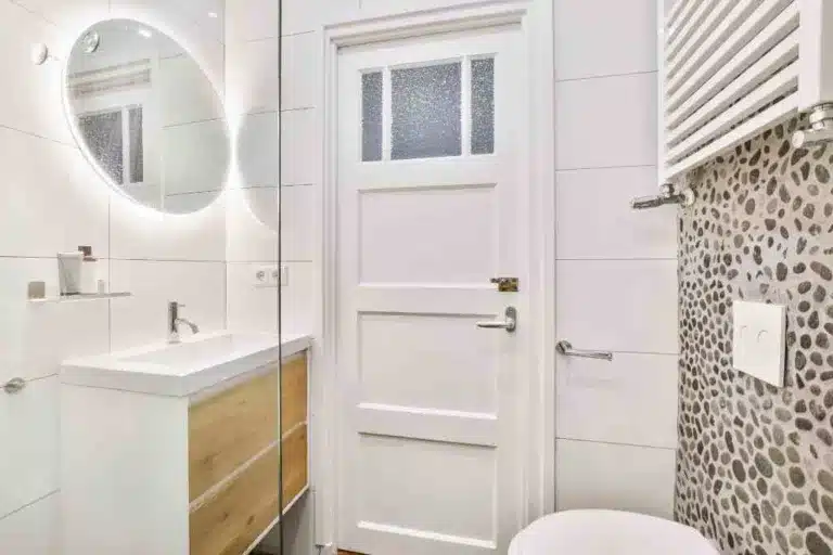10 Creative Bathroom Door Ideas For Your Home